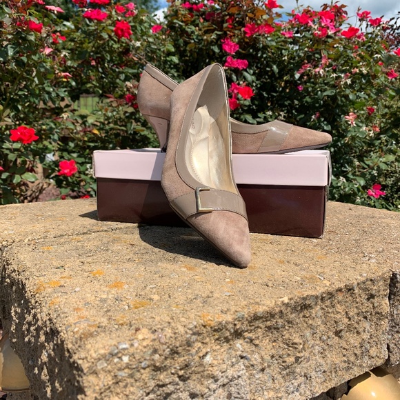 Bandolino Shoes - Women's - Bandolino - B-Flexible Shoes - Size 9M